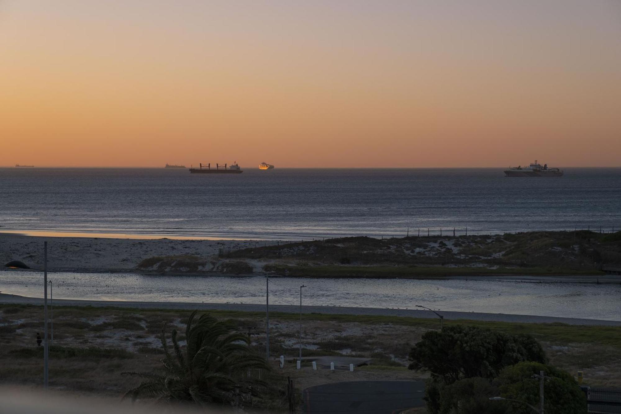 Burmeister On Park 508 By Host Agents * Cape Town